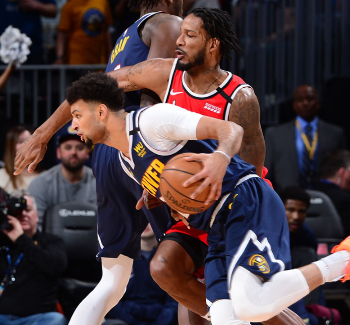 AYX体育平台Faker在掘金比赛中比分优势明显，势不可挡引发热议！的简单介绍