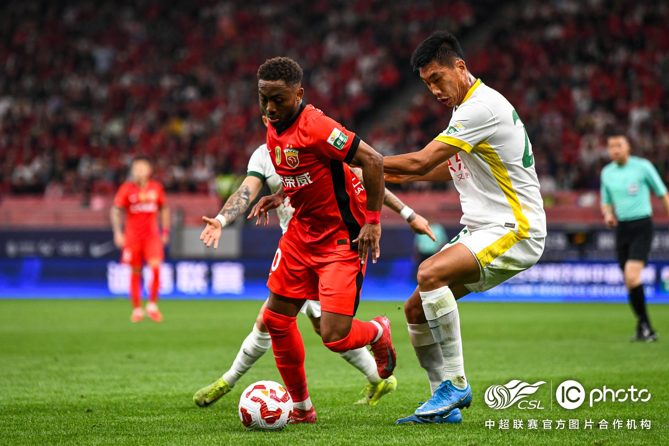 AYX官网登录 上海海港加时末段战术微调，志在德甲名次提升，球迷炸锅，赛季目标并未改变